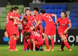 女子足球比赛视频中国